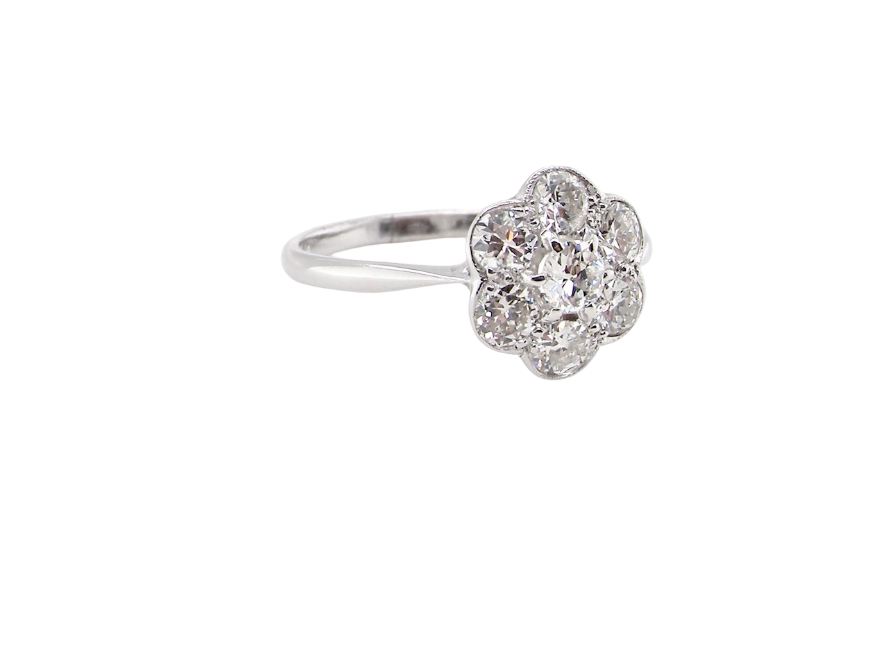A beautiful vintage Diamond cluster ring