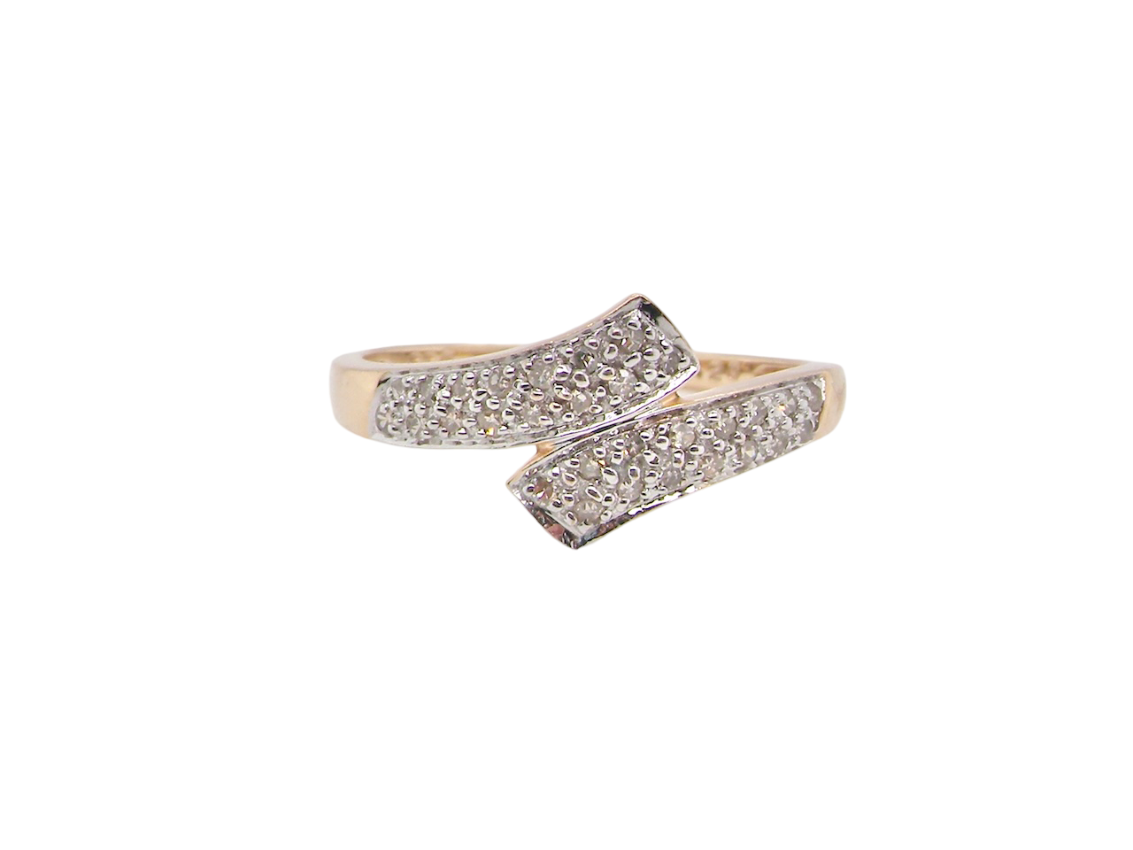 A cross over Diamond band ring