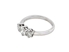 A fine Diamond Trilogy ring