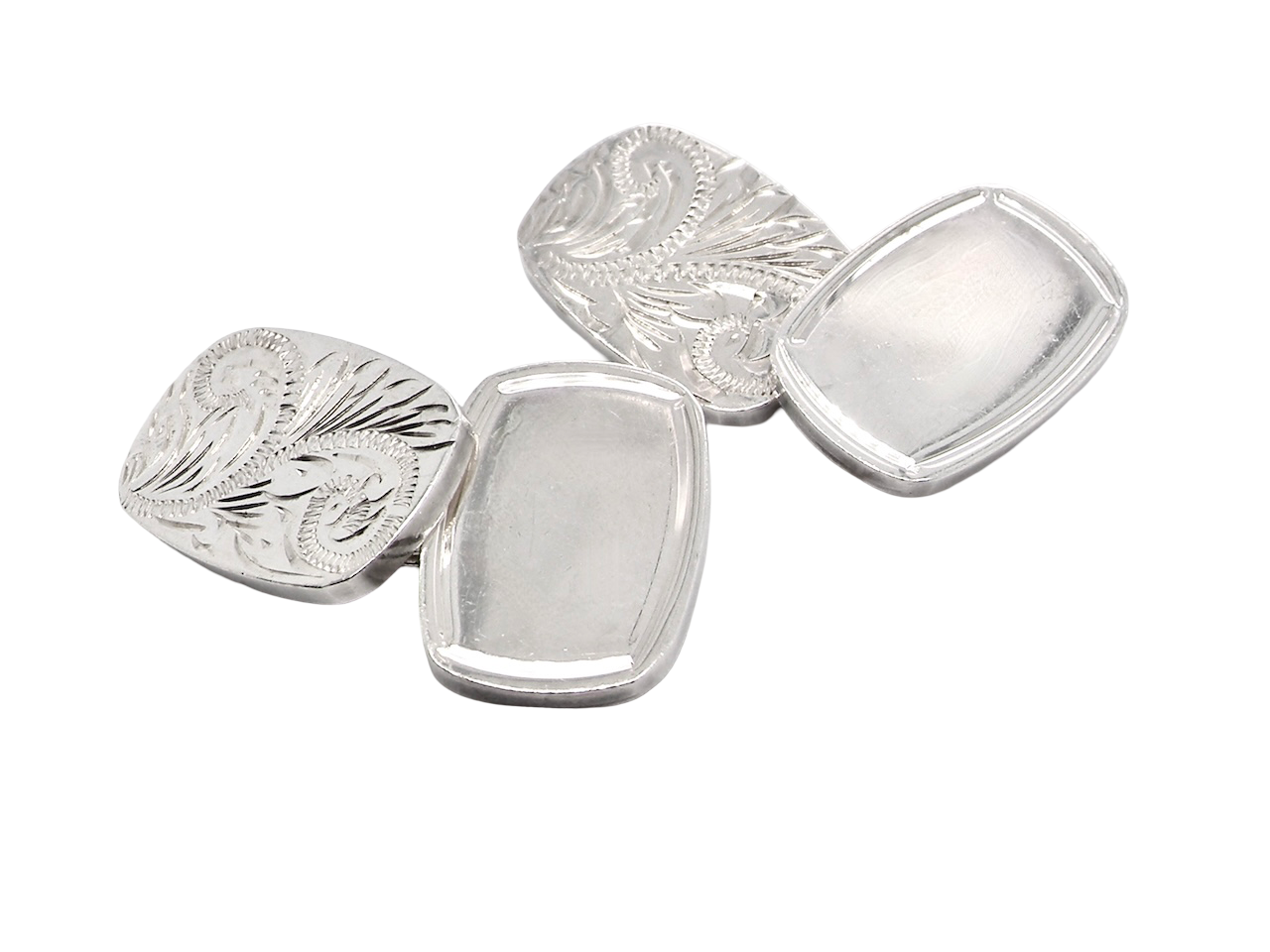 A fine pair of sterling silver double cufflinks.

Each rectangular shaped, 17x12mm, 
