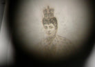 A highly unusual and collectable silver charm. Binoculars that show Edward VII and his wife Alexandra (daughter of Christian of Denmark) when viewed through the lens image 2