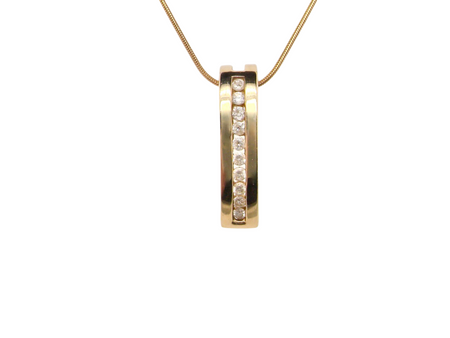 A modern Diamond Pendant