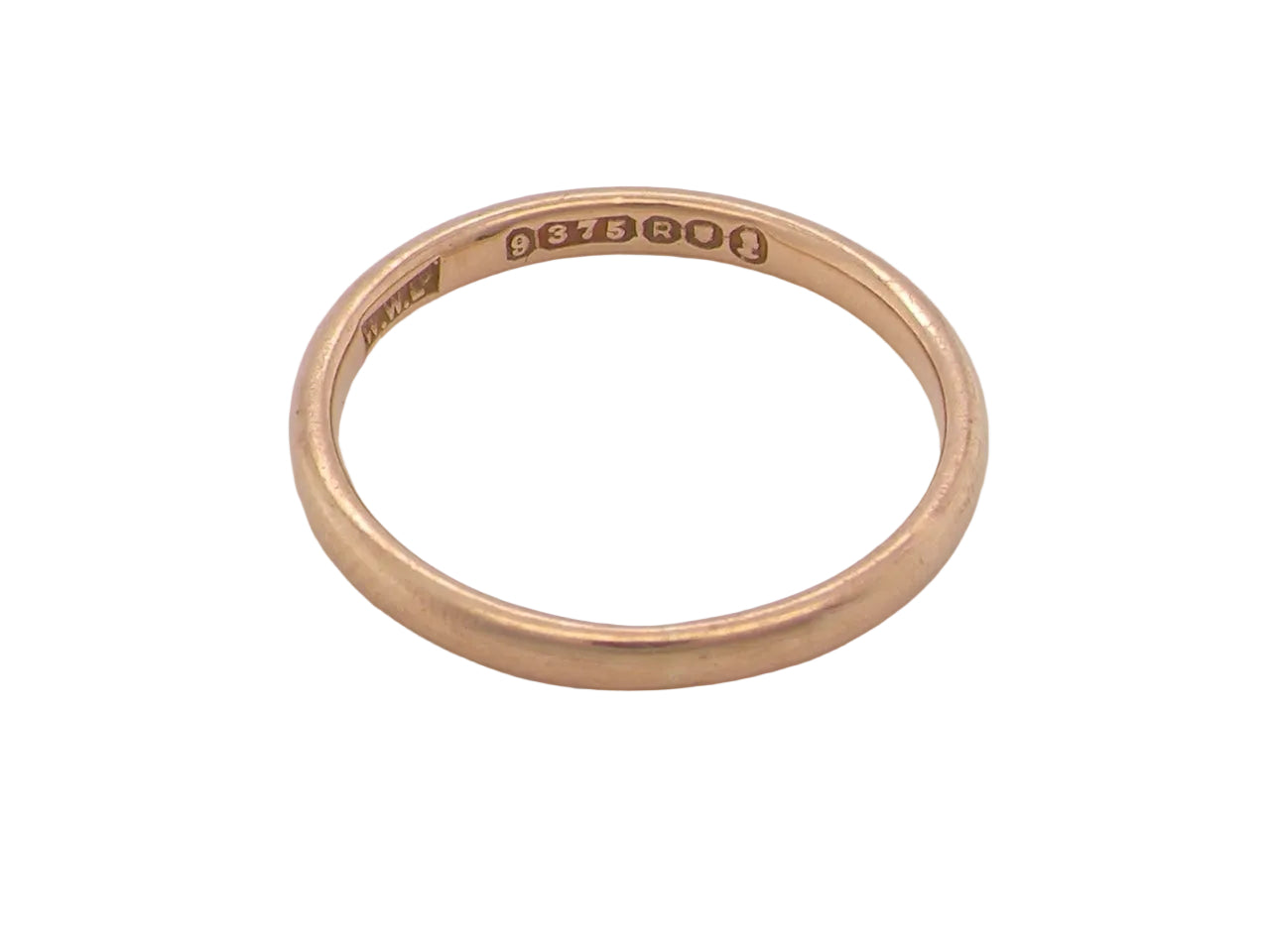 A narrow 9 carat gold wedding ring. D shape profile.

Width just over 2mm, 
