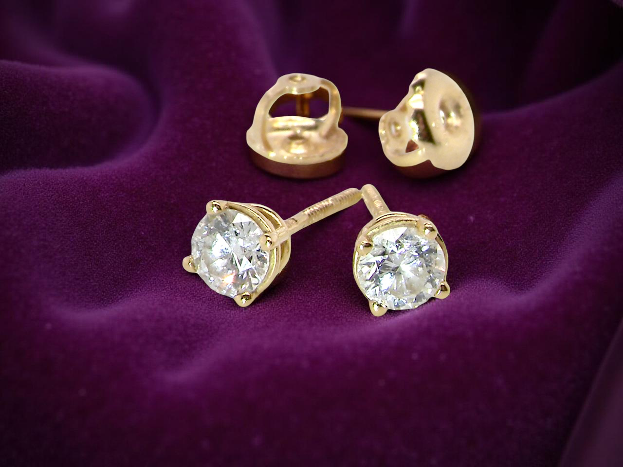 A simple pair of Diamond stud earrings