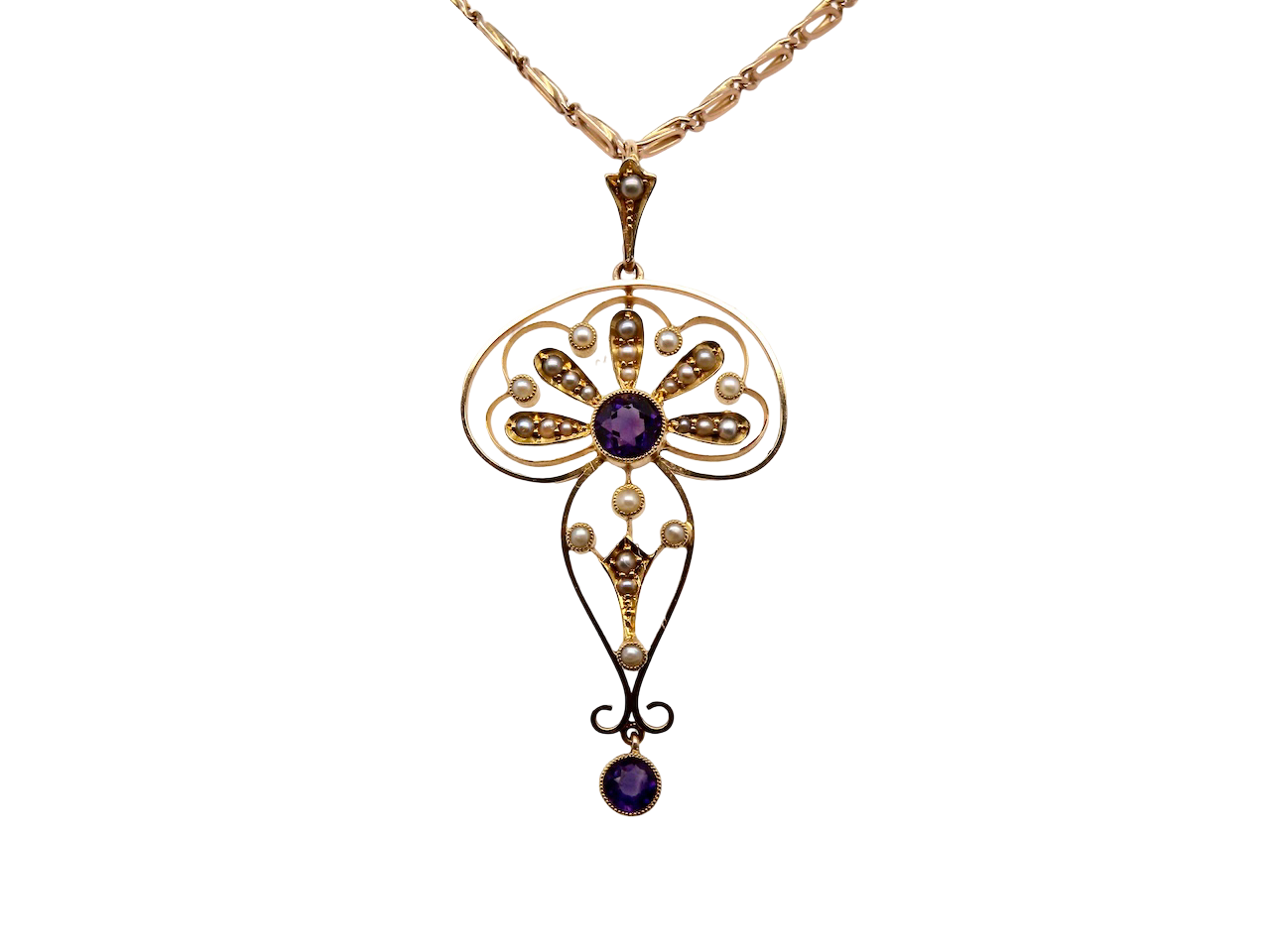 A truly beautiful Edwardian period. This elegant piece typifies the glamour of the period, with pearls and amethysts.
