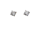 A truly gorgeous pair of classic diamond stud earrings. Simple, elegant and effortlessly wearable, this timeless design is perfect for both day and evening wear 