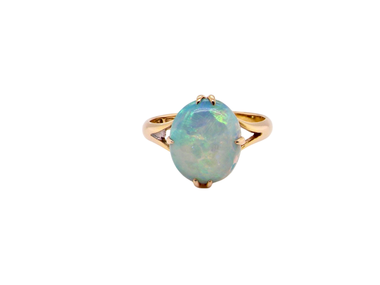 A vintage opal dress ring