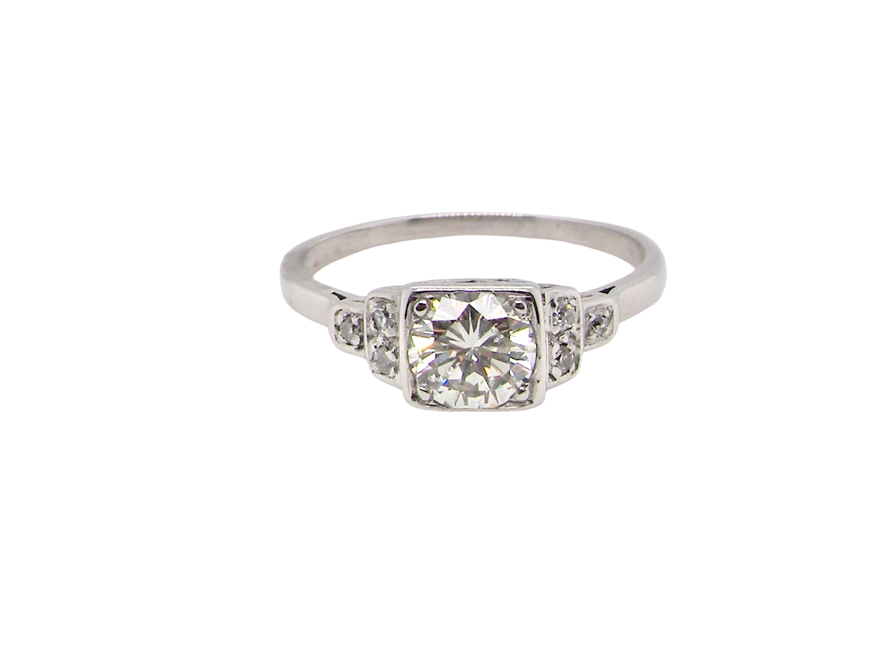 A vintage solitaire Diamond Ring