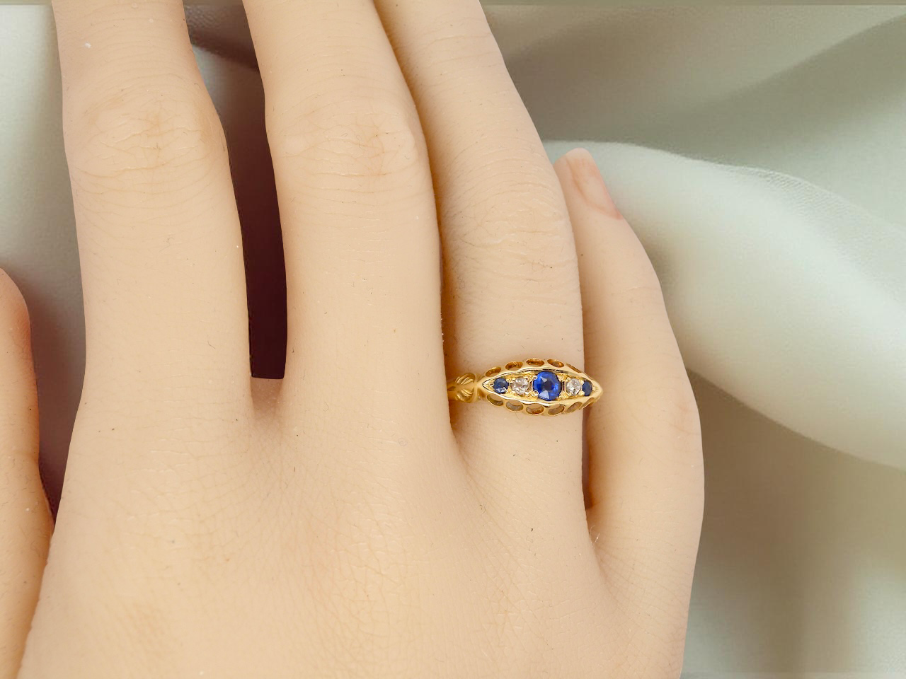An Antique Sapphire &amp; Diamond Ring