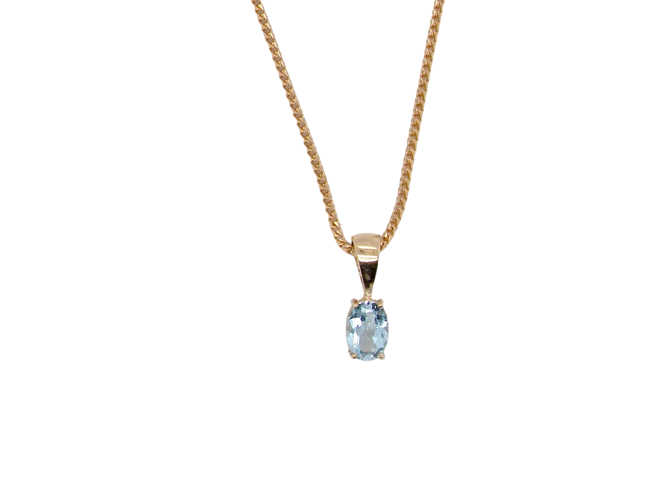 An Aquamarine solitaire pendant