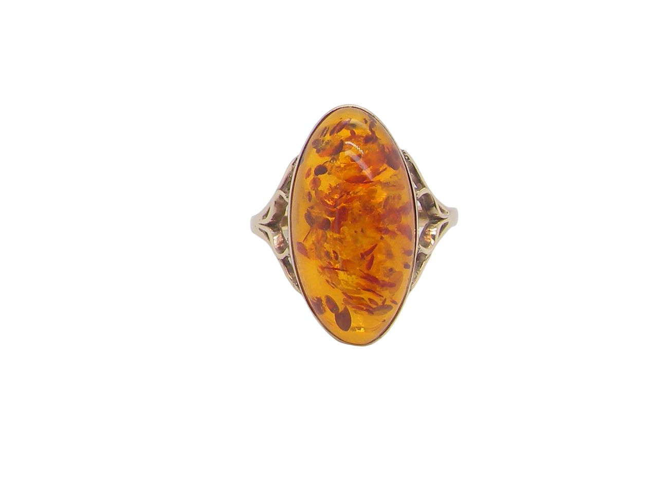 An amber dress ring