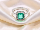 The ring from the Art Deco period is set with an exquisite emerald centre stone.
