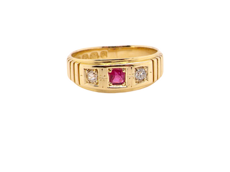  Birmingham in 1881, this charming Victorian ring 