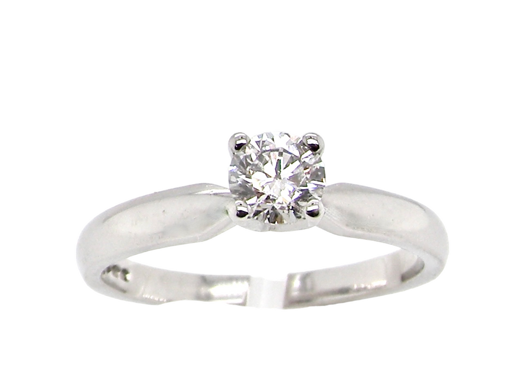 solitaire diamond engagement ring