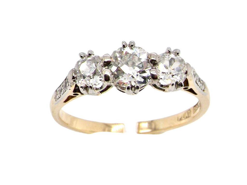 3 stone diamond ring