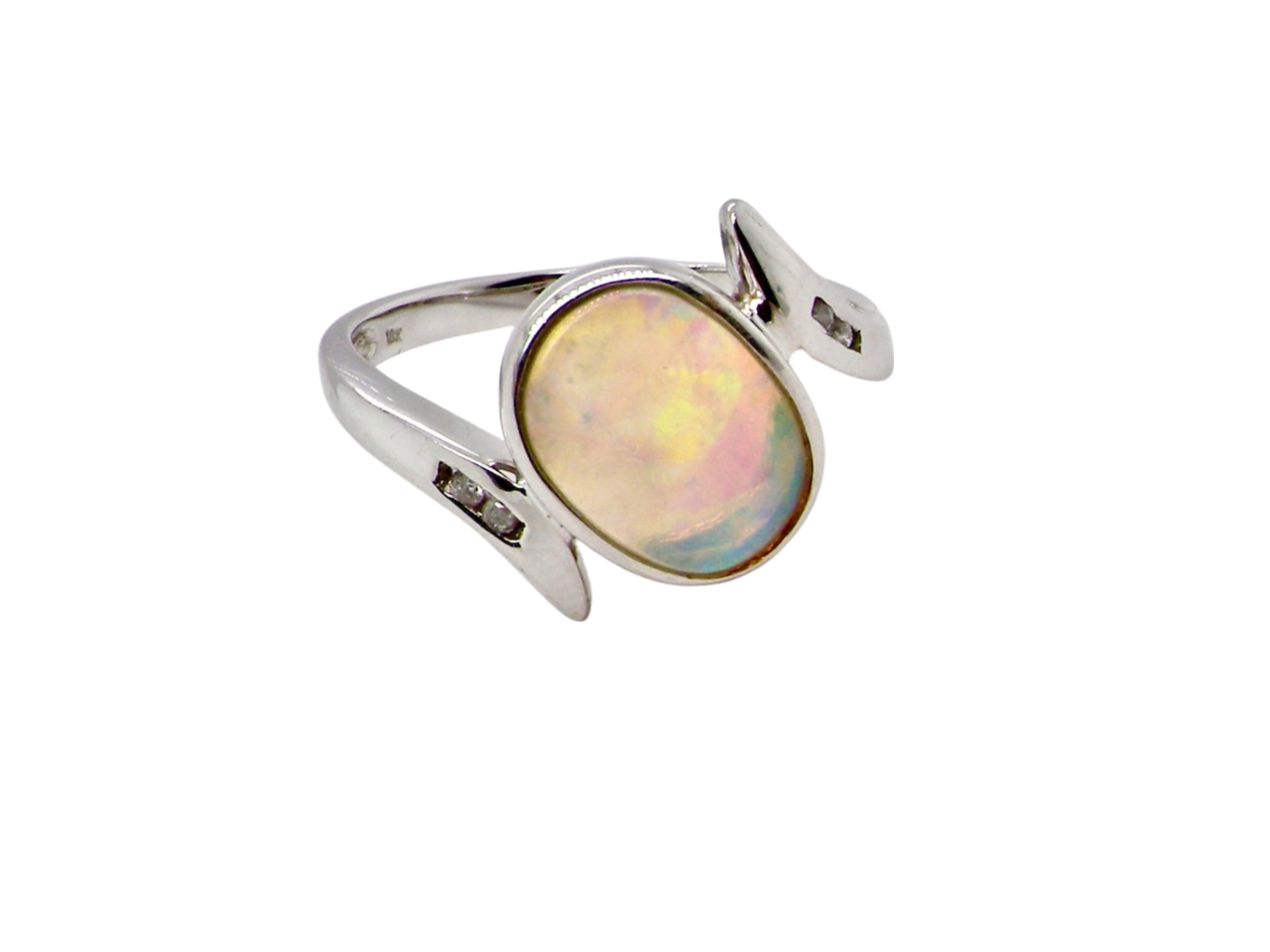 opal and diamond ring