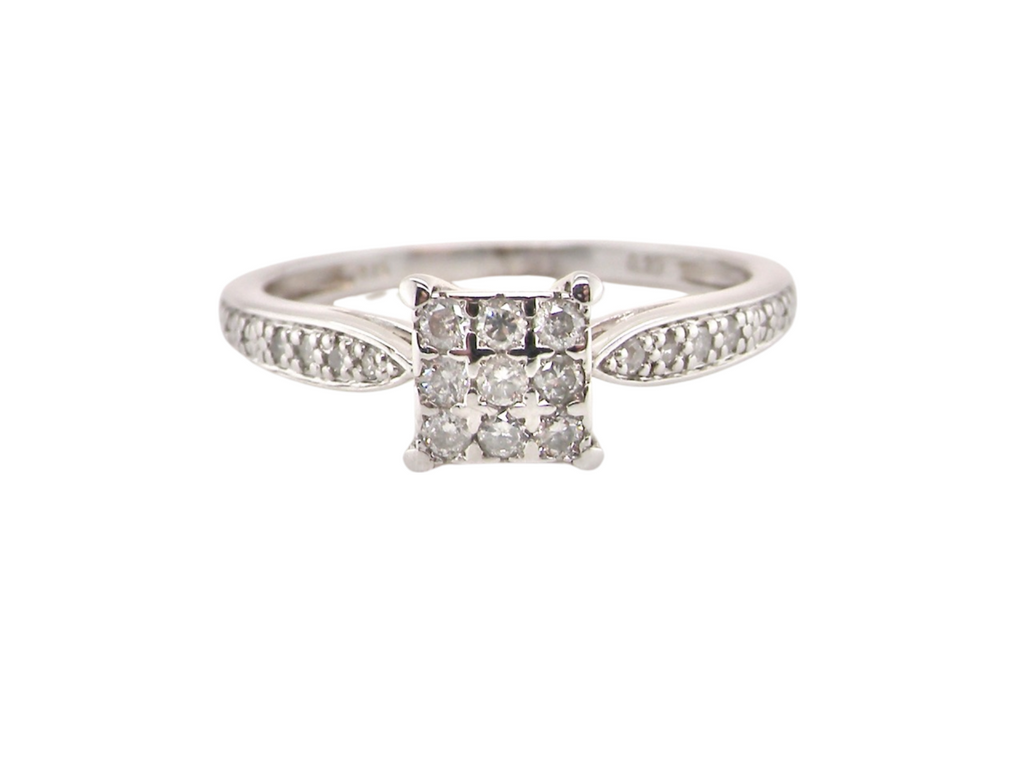 A square cluster diamond ring