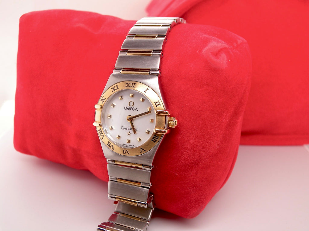  Omega Constellation wrist watch