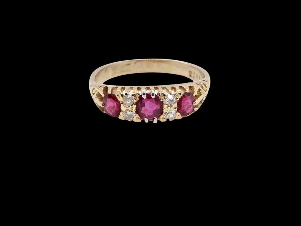 Vintage ruby and diamond ring