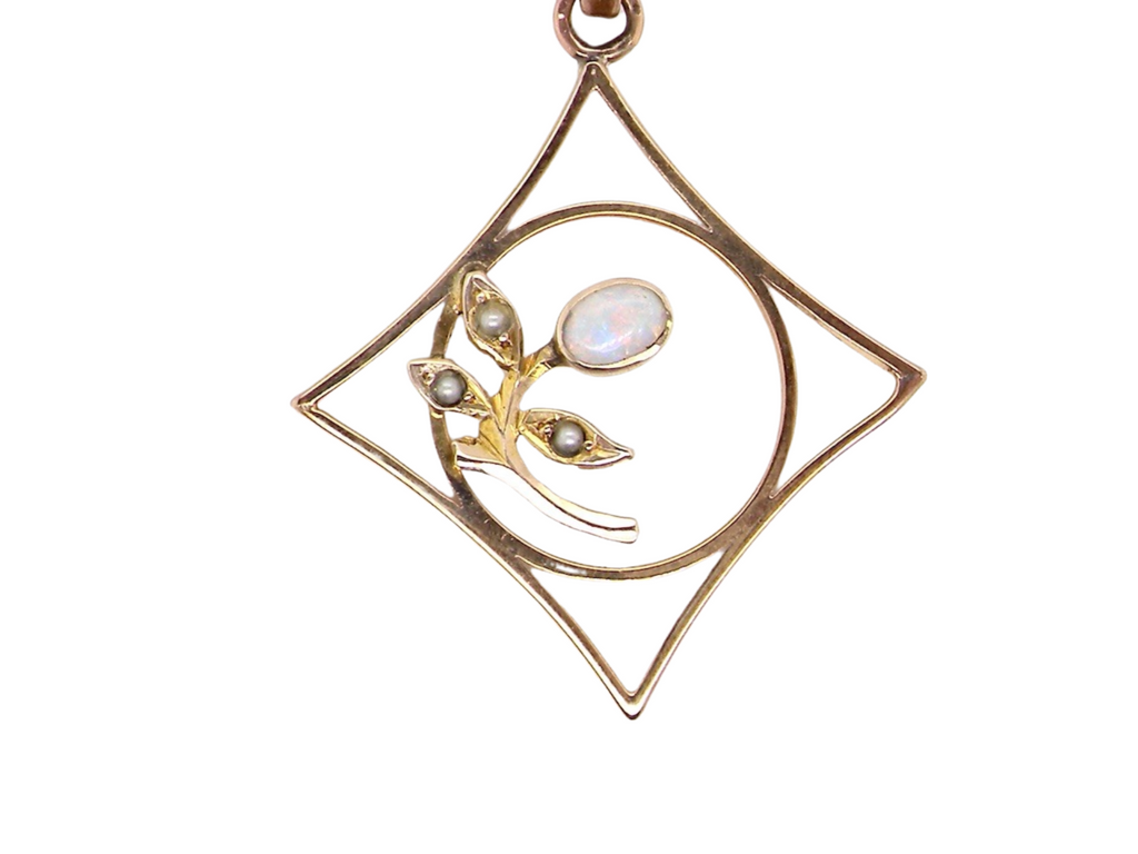 A vintage opal and pearl pendant