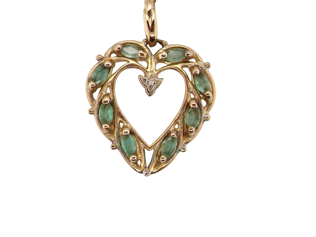  emerald and diamond pendant