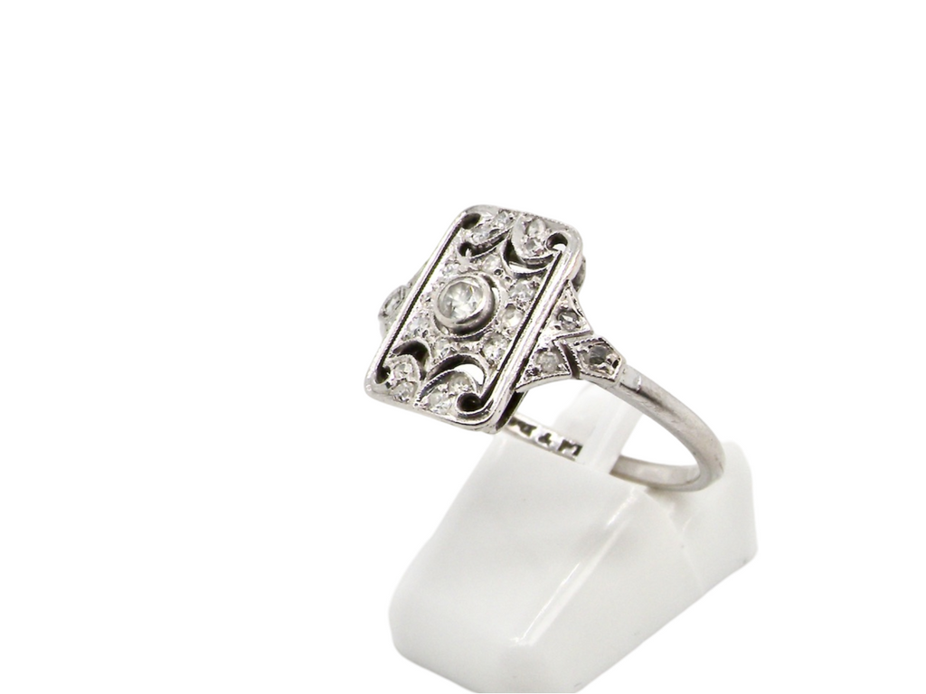  Art Deco Diamond Ring