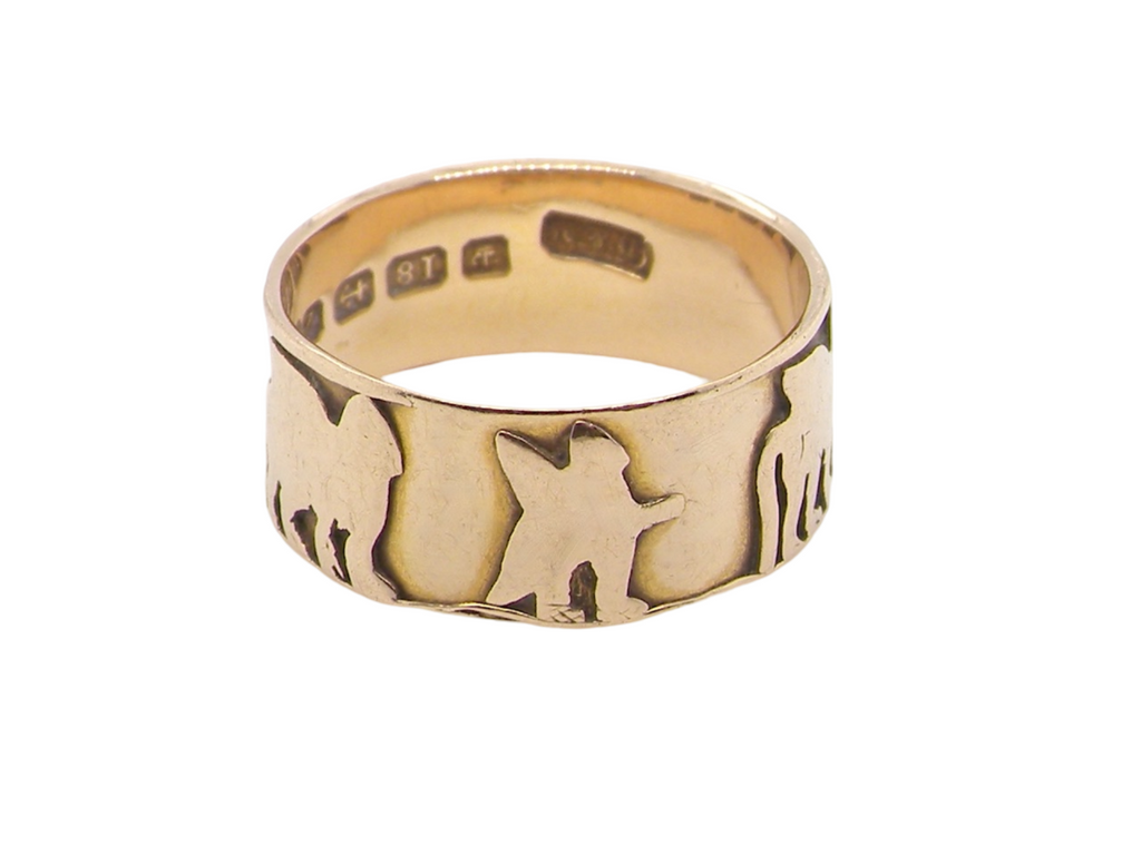 An animal motif ring