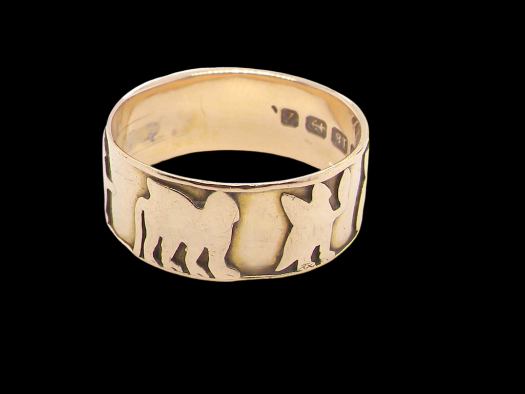  animal motif ring