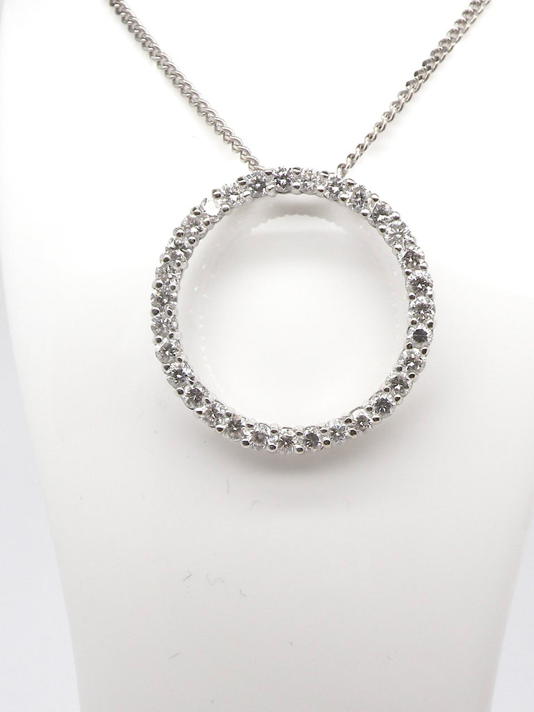  diamond circlet pendant