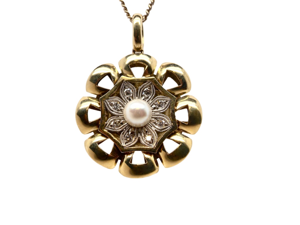 pearl and diamond floral shaped pendant