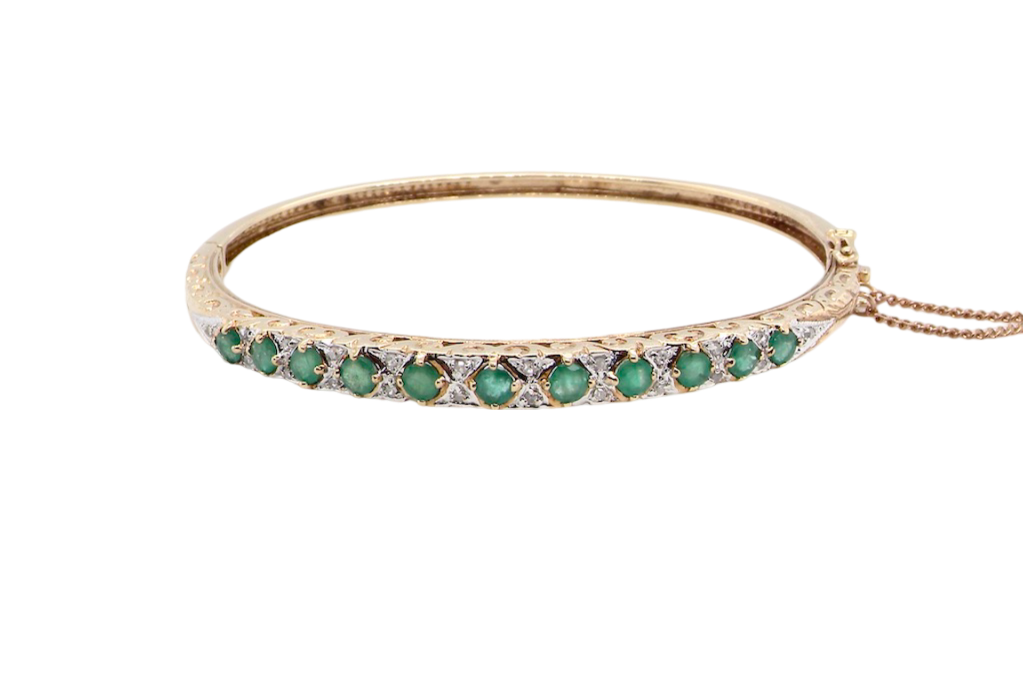  emerald and diamond bangle