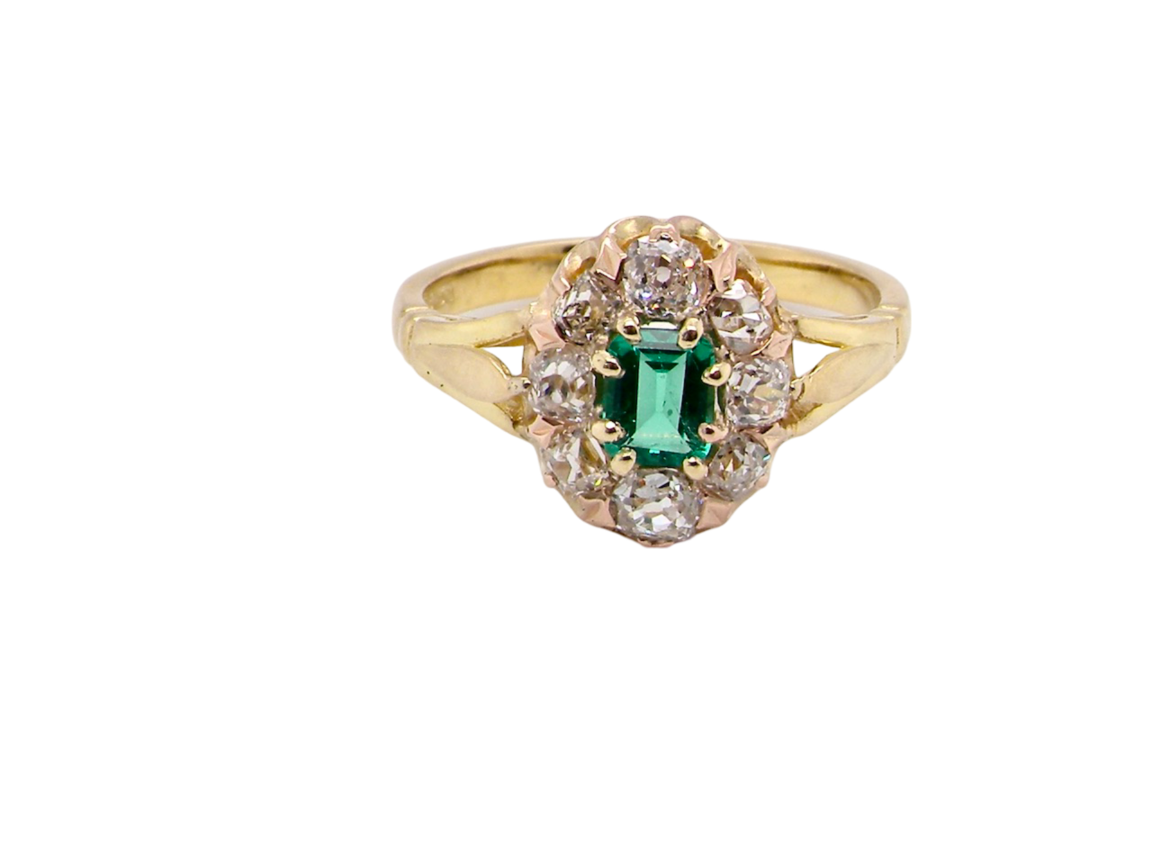 An Emerald and Diamond Cluster Ring