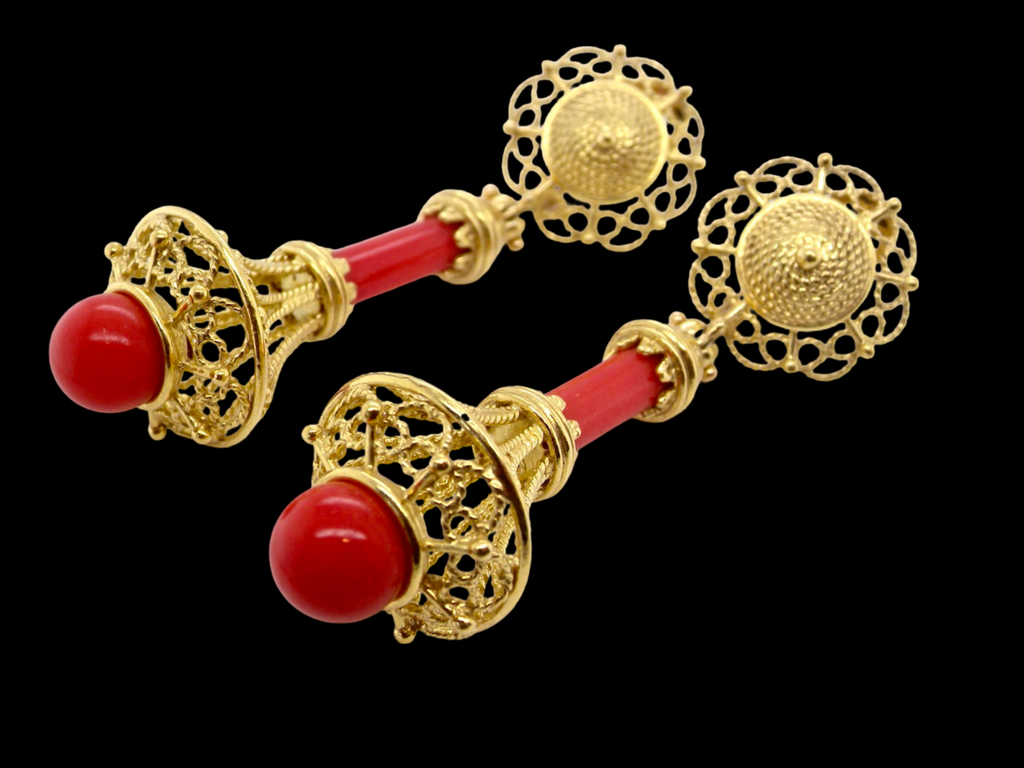 A pair of filagree coralearrings