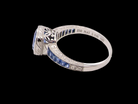 A fine Sapphire Ring side view