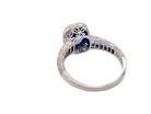 A fine Sapphire Ring rear view