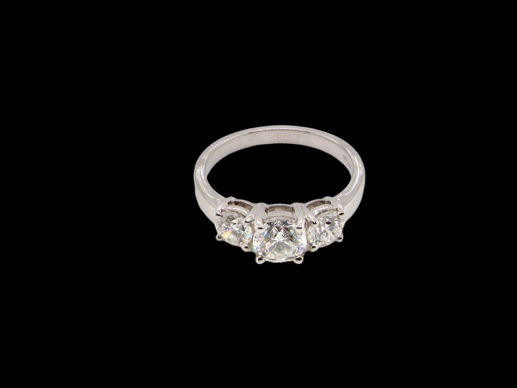 3 stone trilogy Diamond Ring