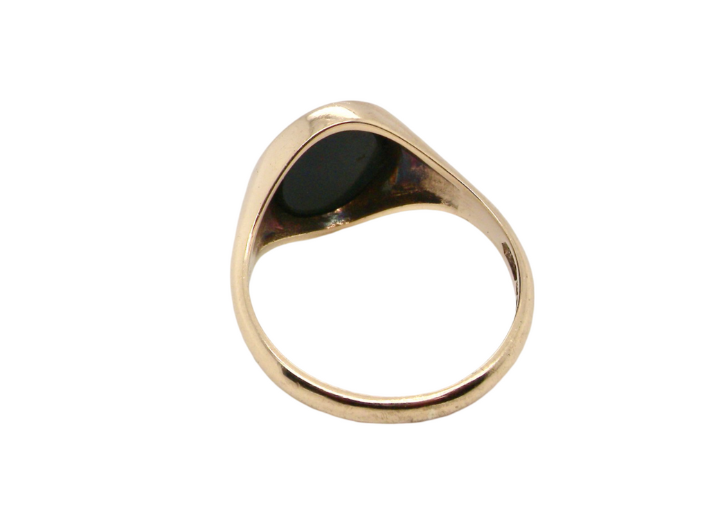 A man's bloodstone signet ring rear view