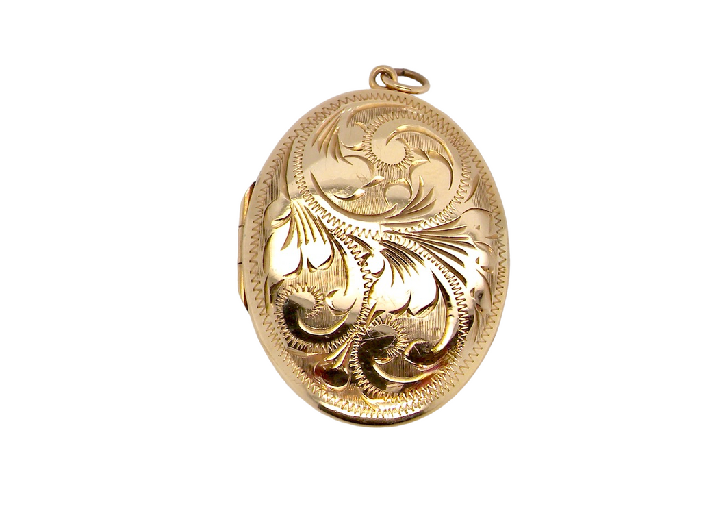 9 carat gold oval locket