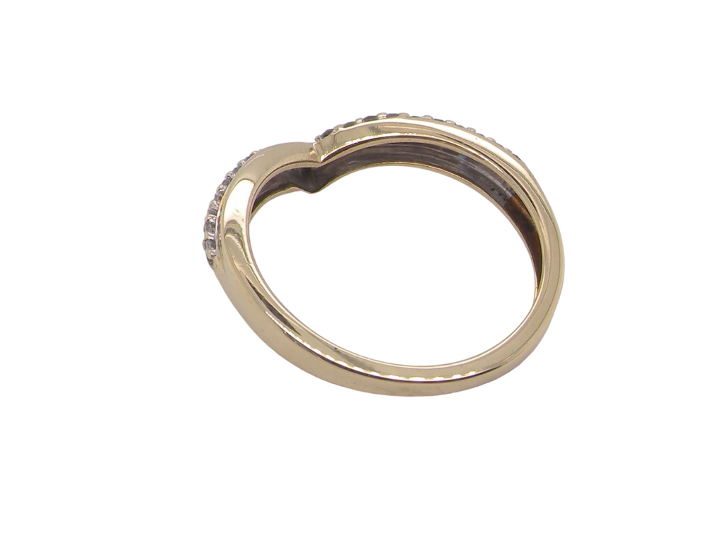 wishbone shaped diamond ring