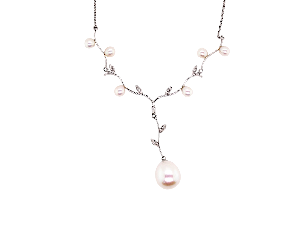 Diamonds and pearls hot sale jewellery shop