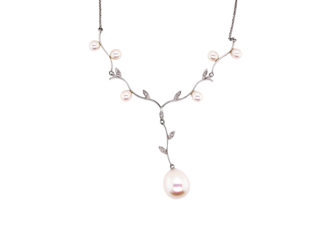  pearl and diamond necklace