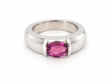 From the House of Chaumet, Paris, a beautiful solitaire ring.