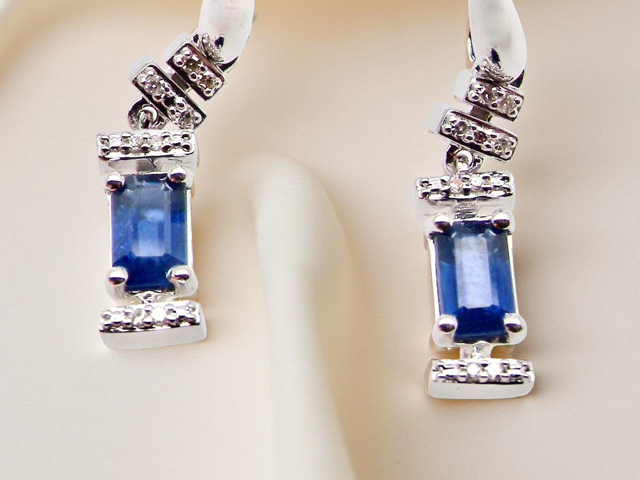 A NEW pair of Sapphire and Diamond drop earrings