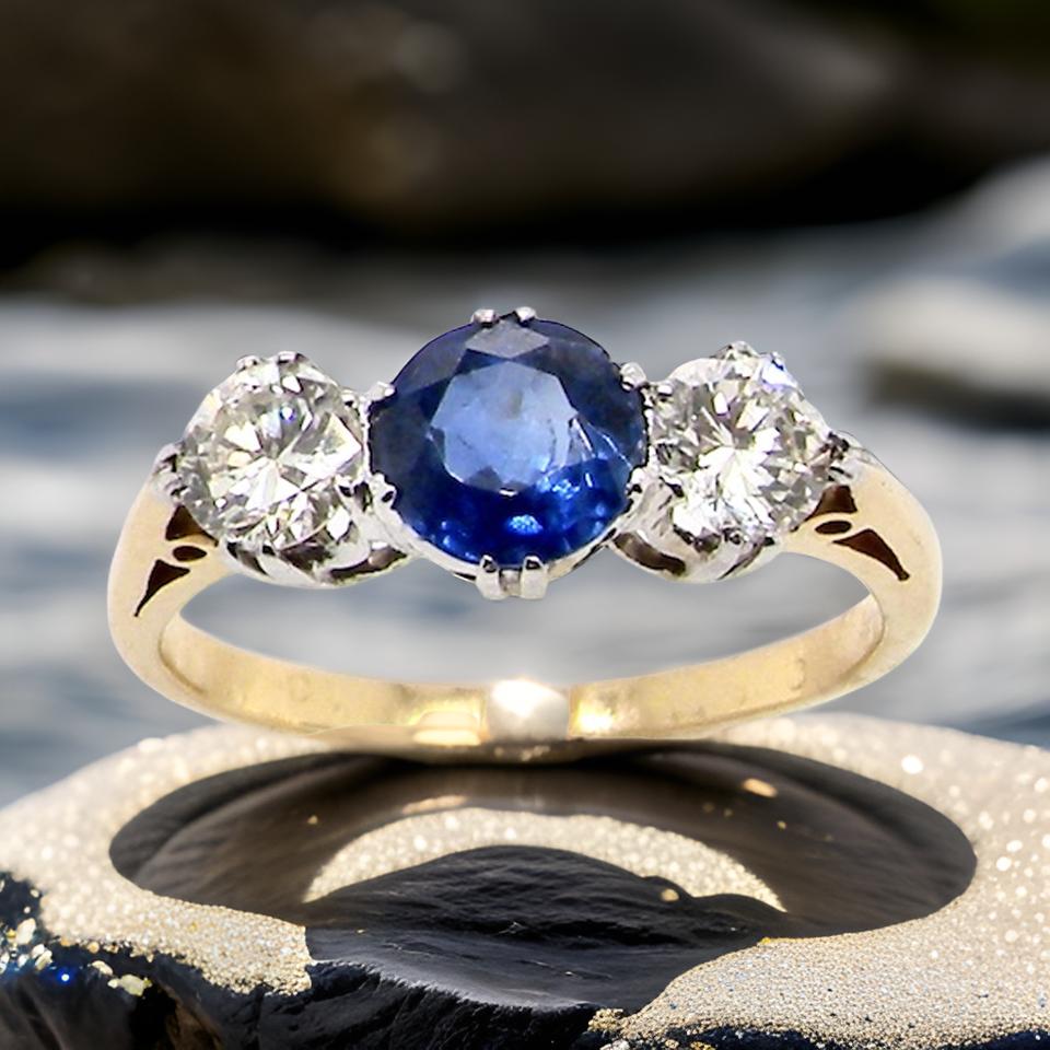 A three stone Sapphire and Diamond ring – Vintage Tom Antique Jewellery