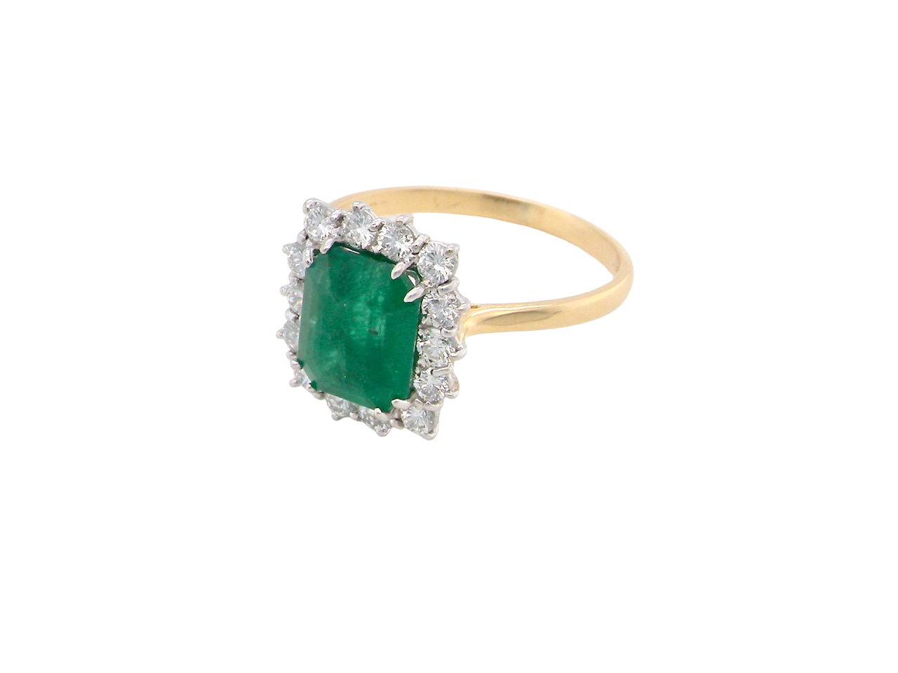 Vintage Emerald &amp; Diamond Cluster Ring – Timeless Elegance (c.1980s)side