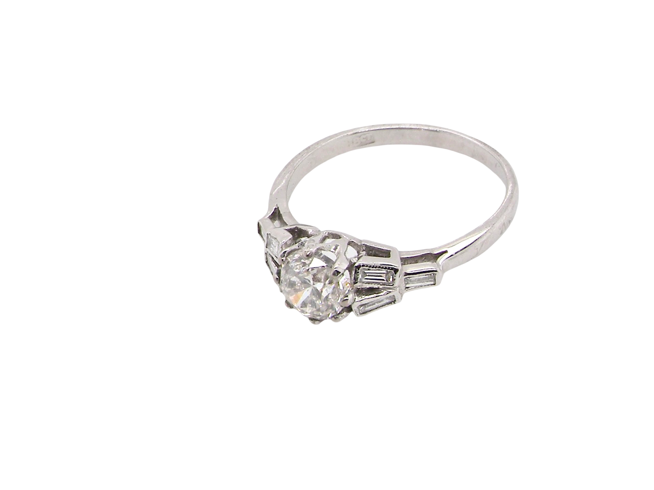  beautifully proportioned Art Deco solitaire ring showcasing a sparkling old brilliant cut white diamond