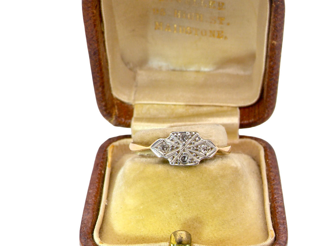 boxed A pretty early 20th century Diamond ring, in its original box that makes this ring that little bit -extra special.