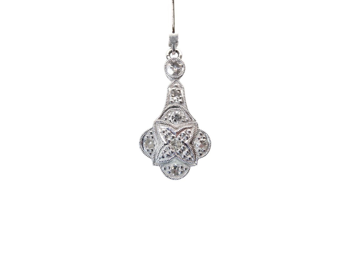 close view  beautiful original Art Deco Diamond pendant 