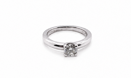 white gold diamond solitaire