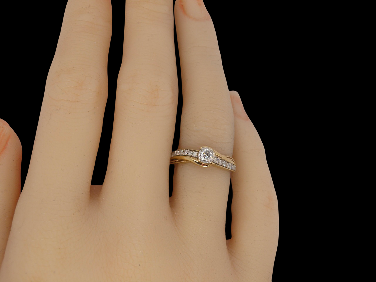 hand A Solitaire Diamond ring 1